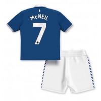 Maglie da calcio Everton Dwight McNeil #7 Prima Maglia Bambino 2023-24 Manica Corta (+ Pantaloni corti)